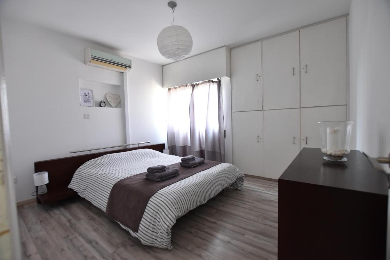 Glabur Stays - The Cozy 2 Bdr - Nicosia City, Free Parking & Wifi, Welcomes You!!! エクステリア 写真