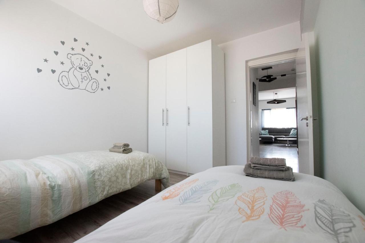 Glabur Stays - The Cozy 2 Bdr - Nicosia City, Free Parking & Wifi, Welcomes You!!! エクステリア 写真